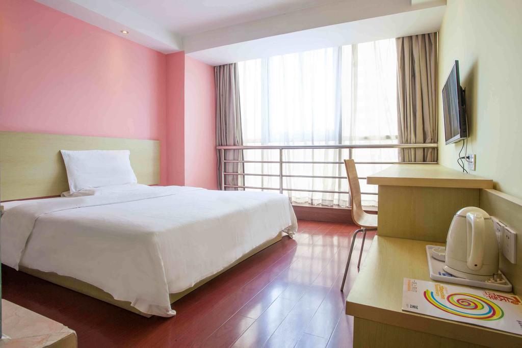 7 Days Inn Shenzhen Railway Station Room photo